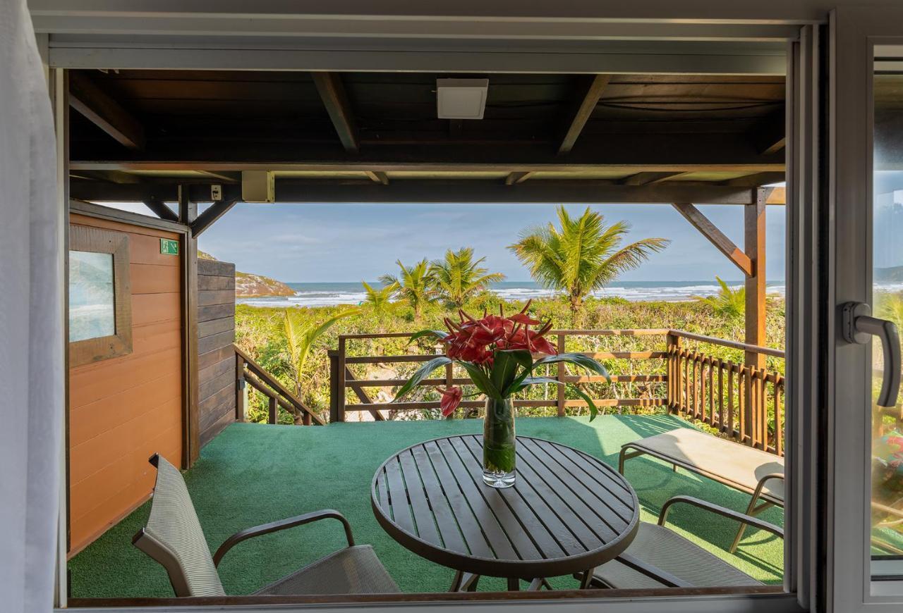 Grajagan Surf Resort Ilha do Mel Zimmer foto